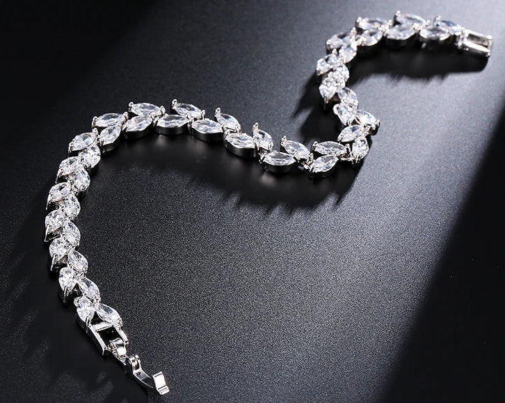 Laurel Bracelet · S925 Silver