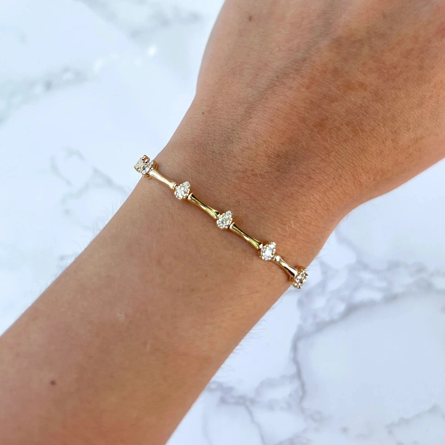 2025 Hot Selling Fashion Women Jewelry Set Gold Color 5A CZ Tear Drop Dog Bone Charm Link Chain Choker Necklace Bracelet