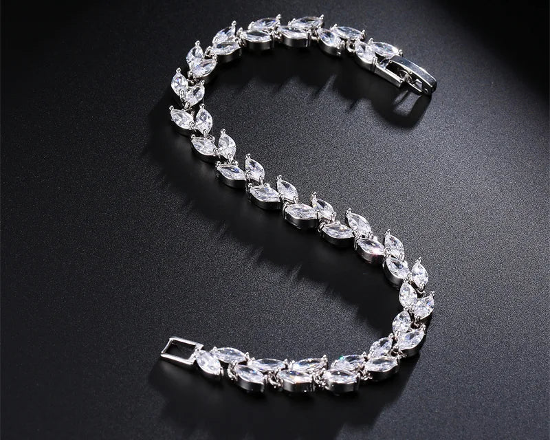 Laurel Bracelet · S925 Silver